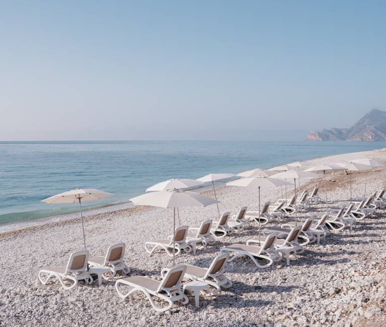 Natural beach Cap Negret Hotel Altea, Alicante