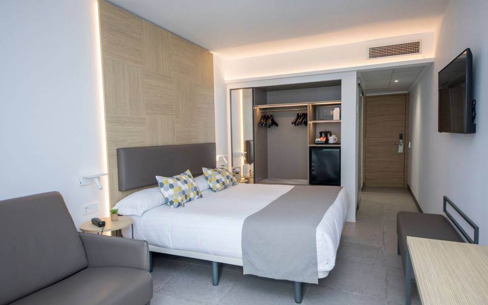 Double comfort room cap negret hotel altea, alicante Double comfort room cap negret hotel altea, alicante