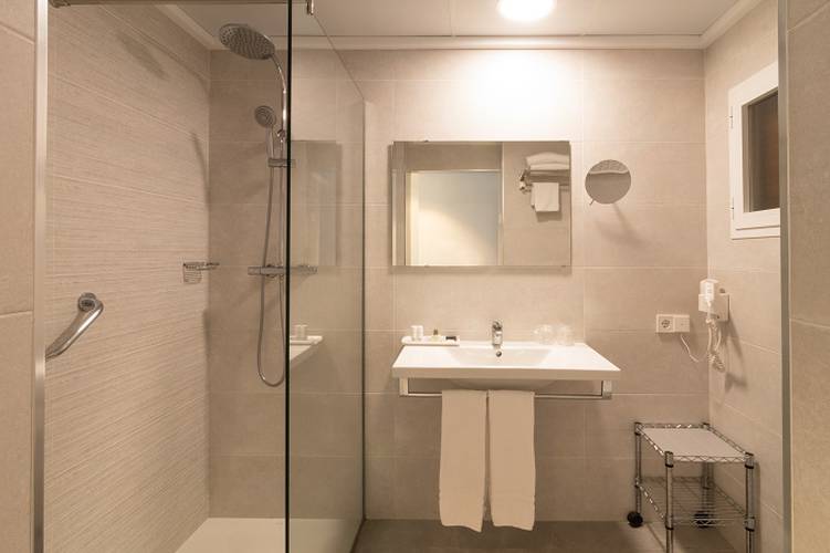PREMIER DOUBLE ROOM Cap Negret Hotel Altea, Alicante PREMIER DOUBLE ROOM Cap Negret Hotel Altea, Alicante
