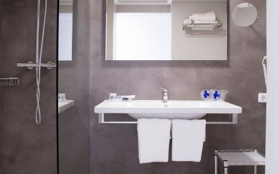 Standard double room cap negret hotel altea, alicante Standard double room cap negret hotel altea, alicante